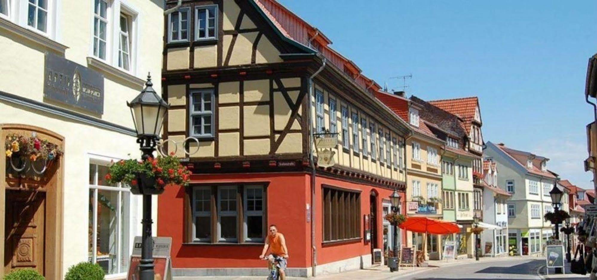 Muehlhaeuser Hof Und Stadtmauer Hotel Mühlhausen Exterior foto